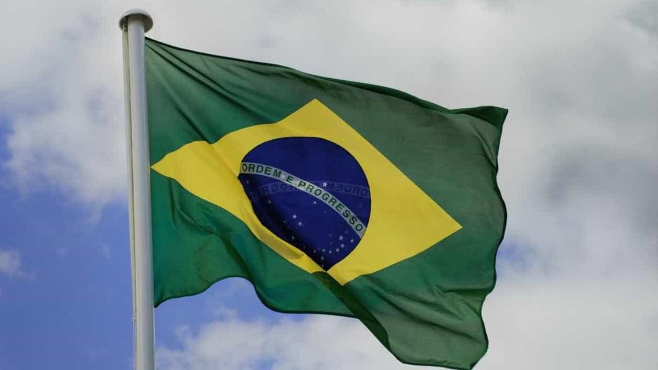 Brasil inicia ciclo de crescimento enquanto mundo vive 