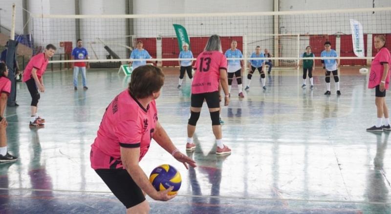 Com apoio da Prefeitura, Maracaju disputa Bocha e Vôlei Adaptado nos Jogos da Melhor Idade de MS