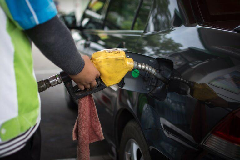 Preço da gasolina cai 1,8% no Brasil, diz ANP; diesel recuou 1,7%