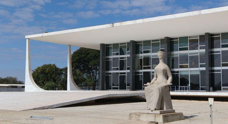 STF forma maioria pela suspensão da lei do piso da enfermagem