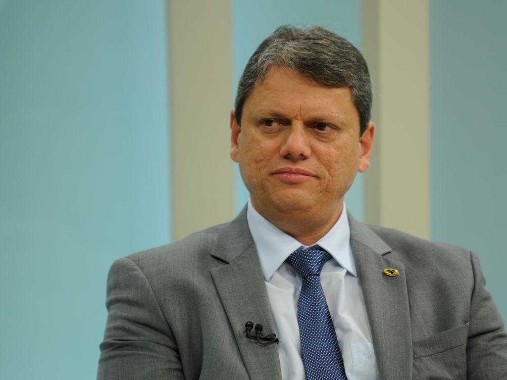 Tarcísio de Freitas põe geração de empregos como prioridade em SP e aposta em vitória de Bolsonaro
