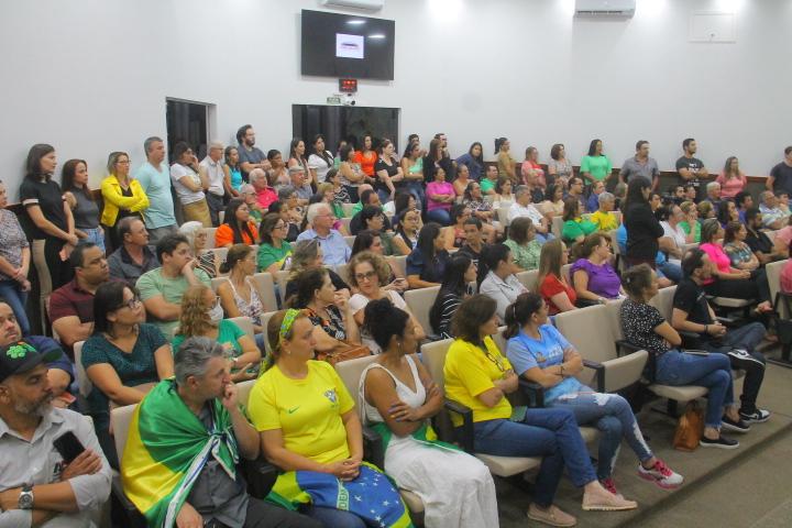 “Movimento Brasil” cobra engajamento dos poderes Executivo e Legislativo no repúdio a eleição de Lula em Chapadão do Sul