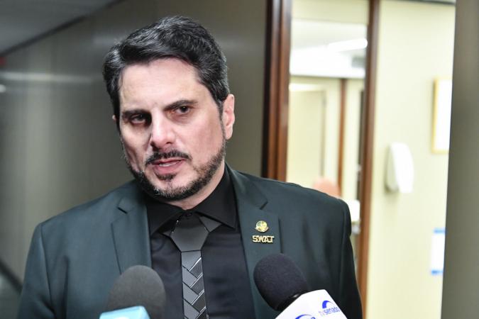 Marcos do Val critica interferência do STF no Congresso: 