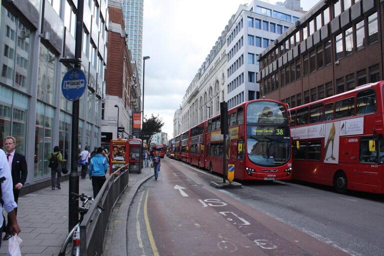 Reino Unido terá greves no transporte neste fim de ano, anunciam sindicatos