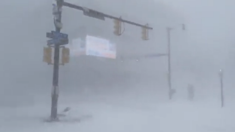 Tempestade de neve deixa 60 mortos nos EUA