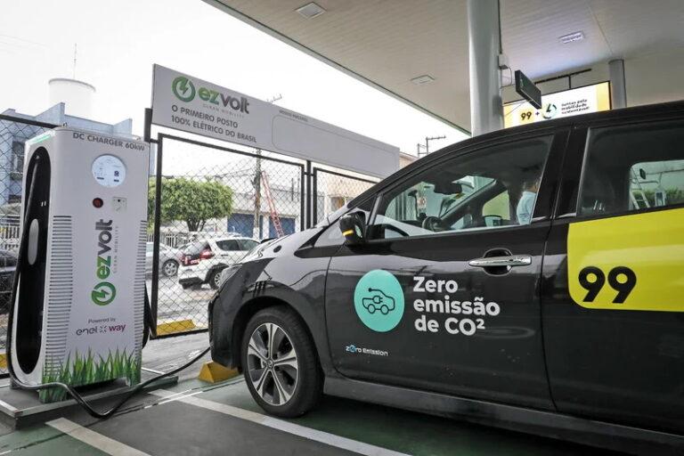 Vibra inaugura 1º posto exclusivo para veículos elétricos do Brasil