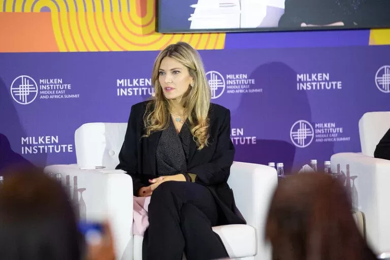 Vice-presidente socialista do Parlamento Europeu é destituída por corrupção