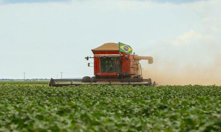 Agronegócio brasileiro assegura emprego para 20 milhões de trabalhadores