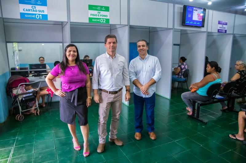 Buscando melhorar os atendimentos à população, CAS conta com novos investimentos em mobiliário e Placas de Identificação