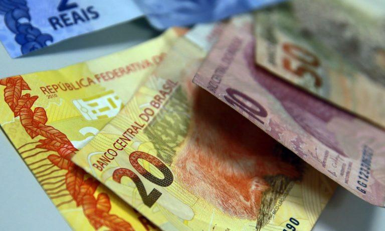 Inflação sobe em dezembro e fecha 2022 em 5,79%