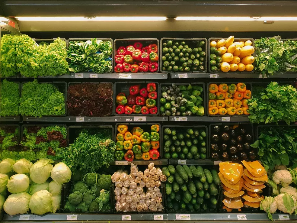Preços mundiais de alimentos batem recorde em 2022