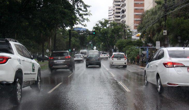 Terça-feira segue com tempo instável e previsão de chuva no Estado