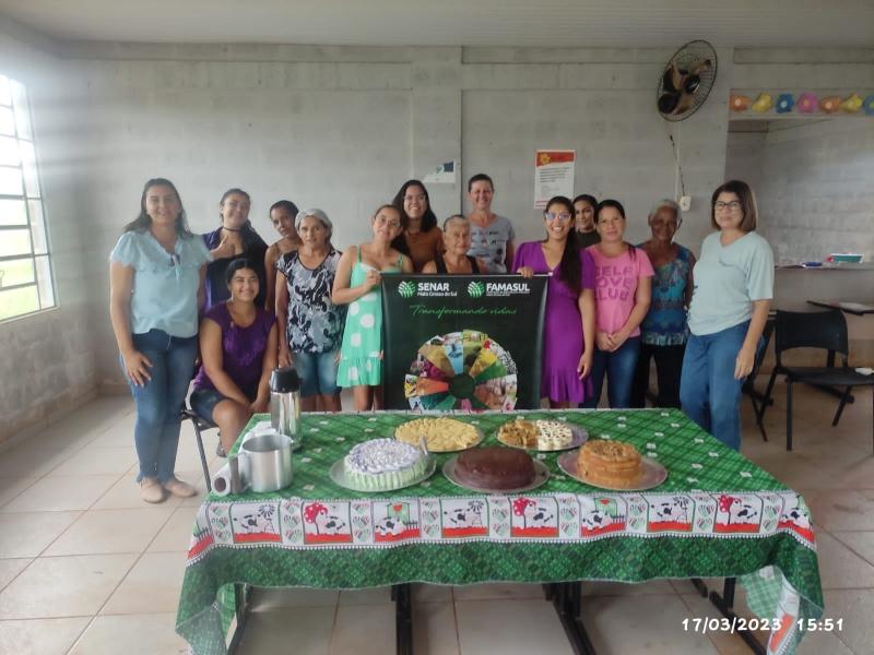 Em parceria com Sindicato Rural, a Prefeitura de Maracaju realizou Curso de Confeitaria: Bolos e Biscoitos.