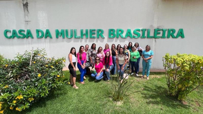 Rede de Combate à Violência contra a Mulher de Maracaju recebe capacitação na Casa da Mulher Brasileira.