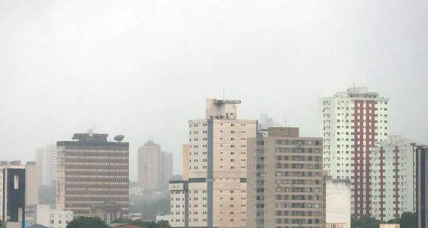 Chuva e temperatura em queda marcam a previsão do tempo a partir de hoje em MS.