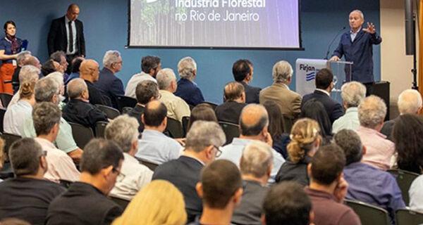 MS recebe destaque em evento do setor florestal na Firjan como referência em ambiente de negócios.