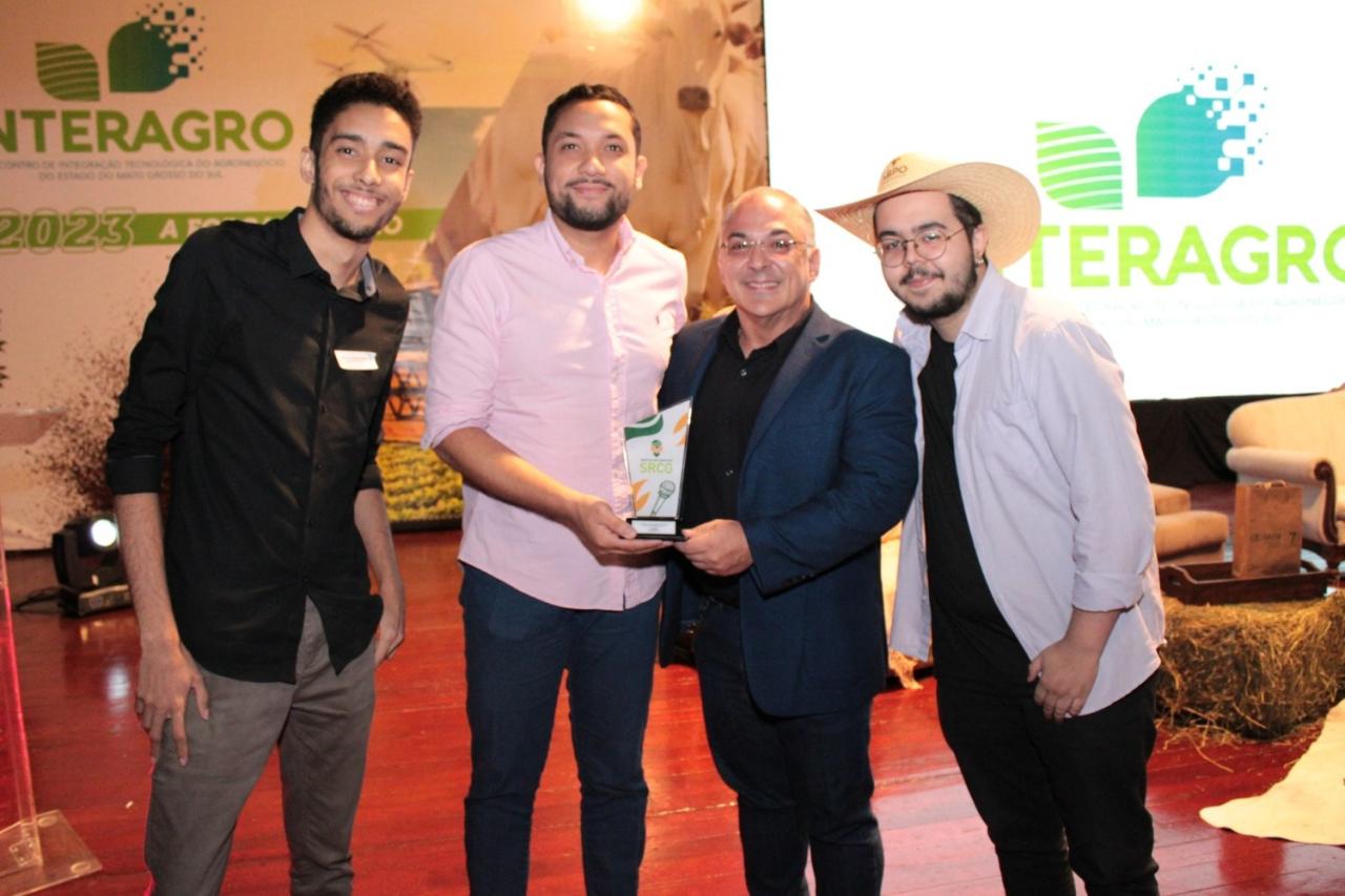 Emissora do Grupo Feitosa de Comunicação fatura 1º lugar em Prêmio de Agrojornalismo do SRCG