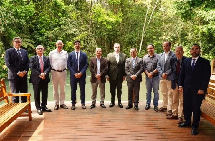Governo se reúne com autoridades paraguaias para fomentar rede de investimentos e exportações entre MS e o país vizinho